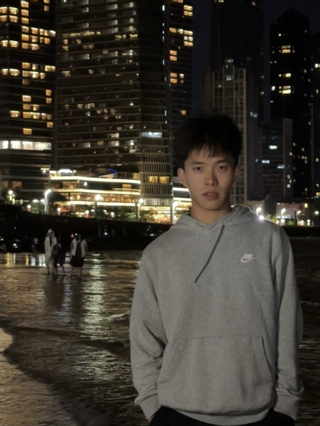 黄炜桐  2025年国家奖学金...